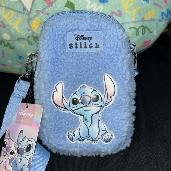 NWT Disney Stitch Fuzzy blue crossbody bag - Picture 2 of 9